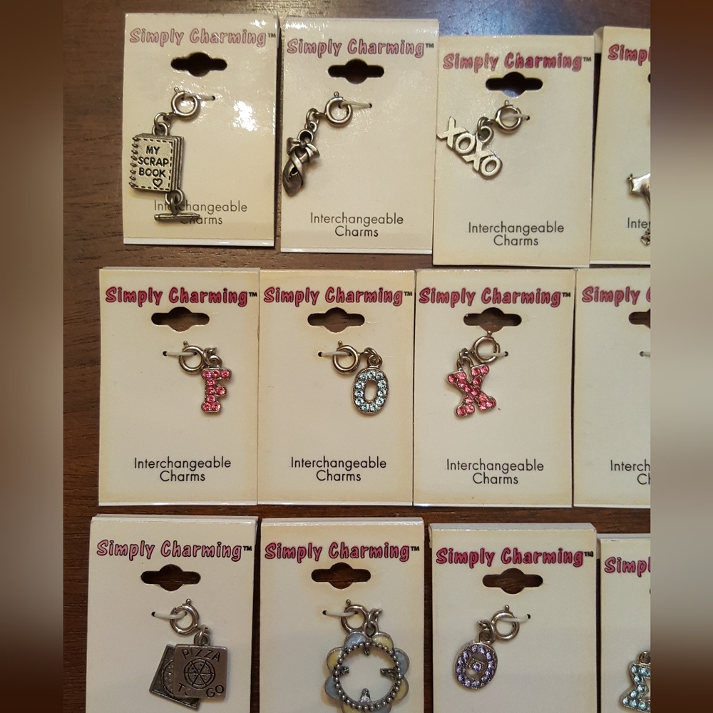 15 Charm bundle - Picture 3 of 4